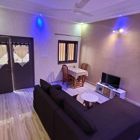 Апартаменты Paisible 2 Pieces Abomey-Calavi Экстерьер фото